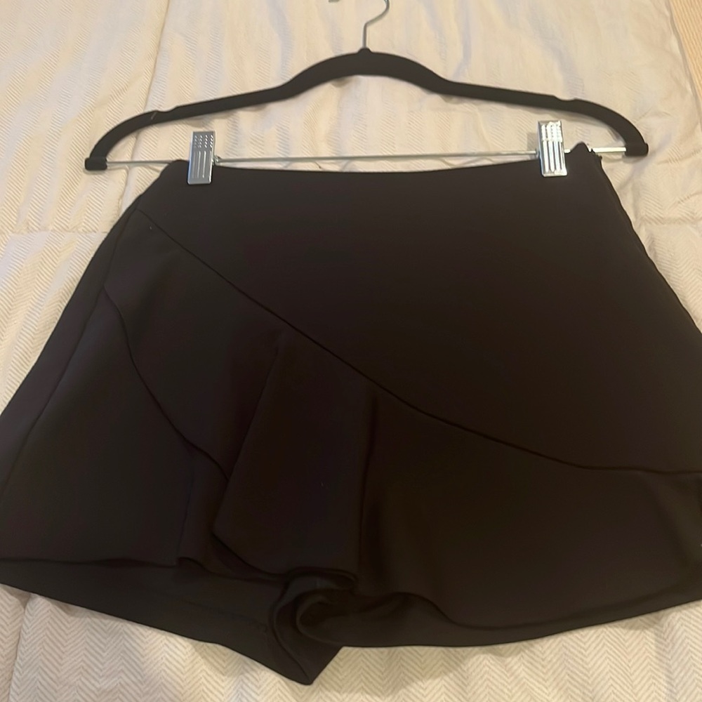 Ruffled skort